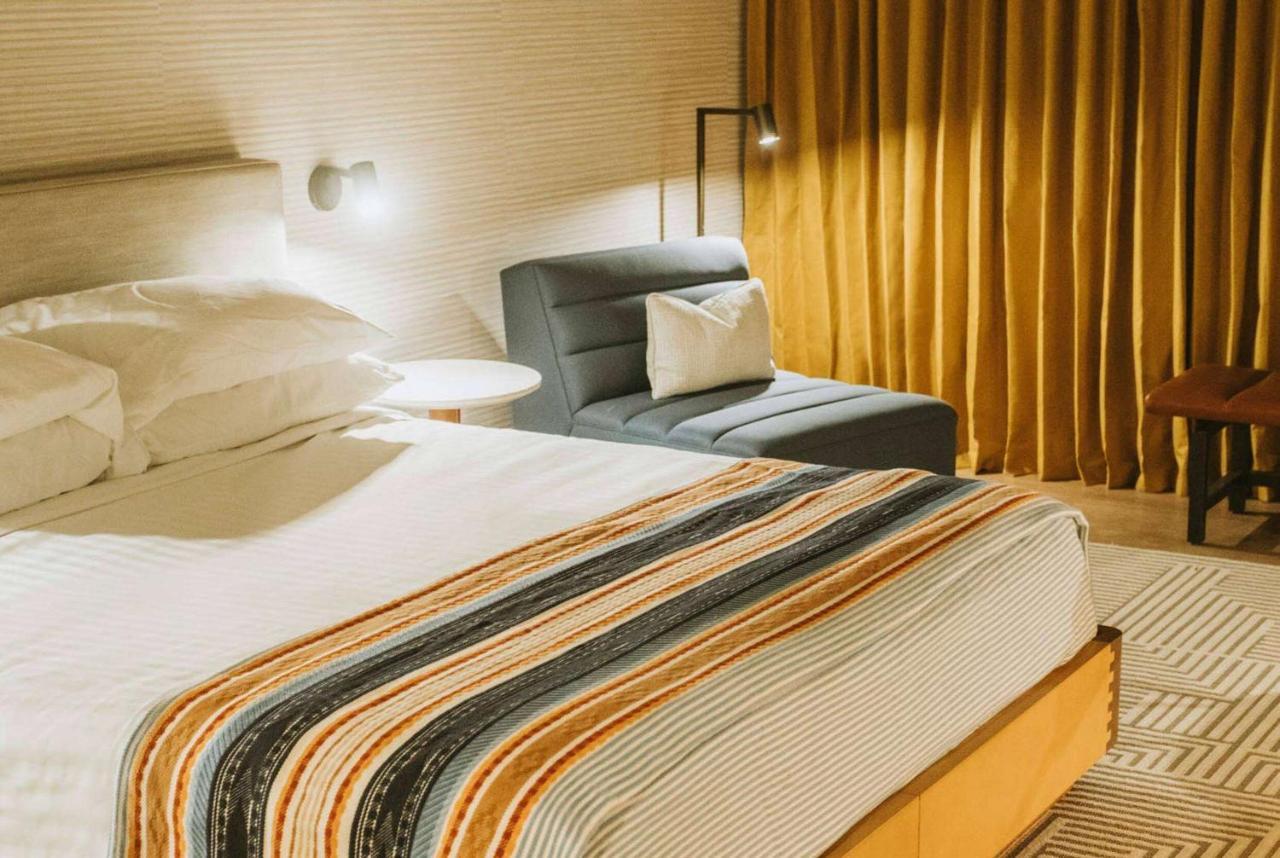 Hotel Tupelo, A Wyndham Hotel מראה חיצוני תמונה